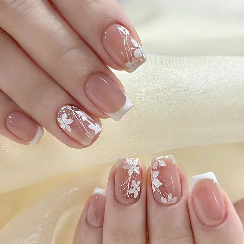 24pcs Glossy Red Cat's Eye Press On Nails Full Cover Nude Color Wearable Almond False Nails Charms Detachable Fake Nail For Girl
